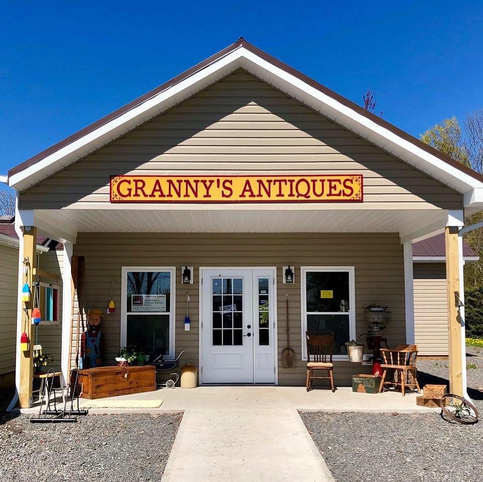 Granny's Antiquess & Gifts